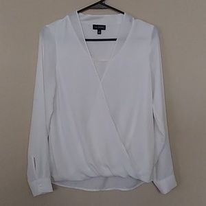 Limited white long sleeve blouse